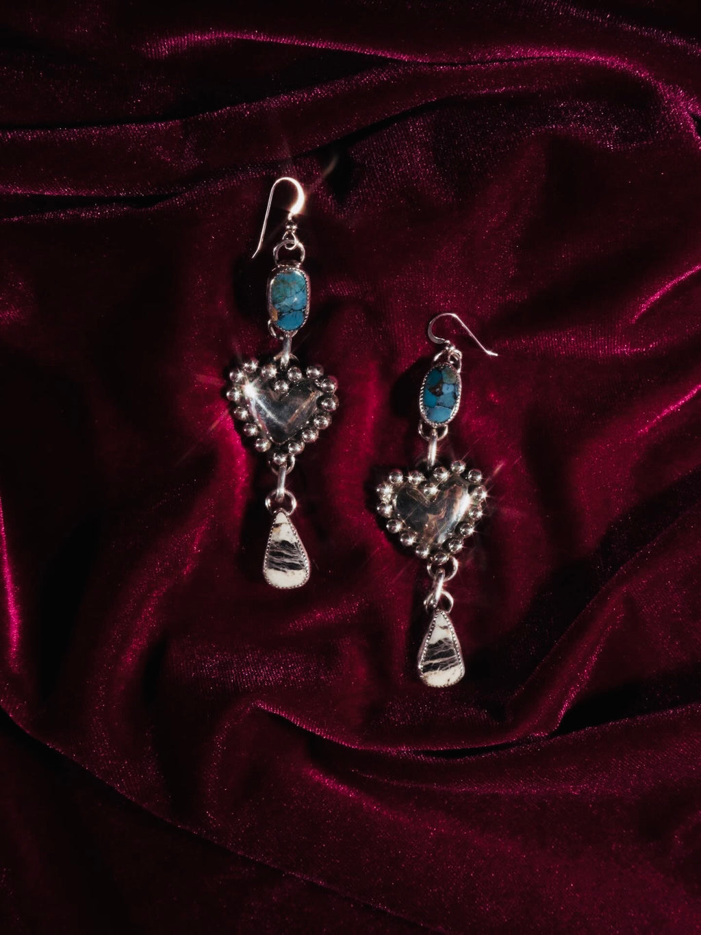 Queen of Hearts dangles