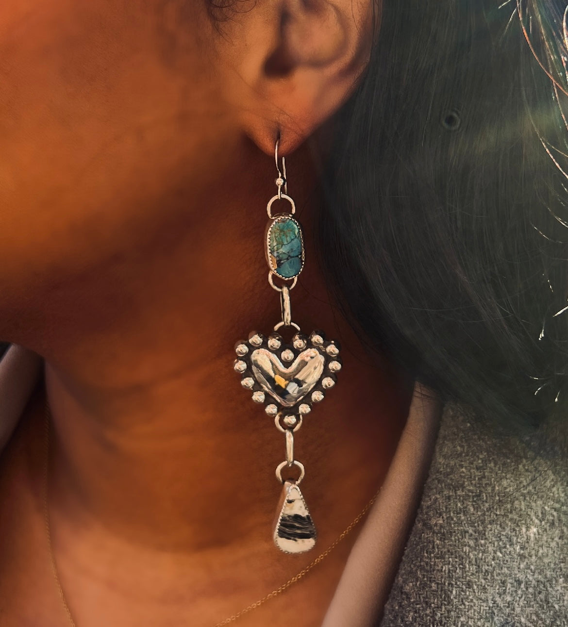 Queen of Hearts dangles